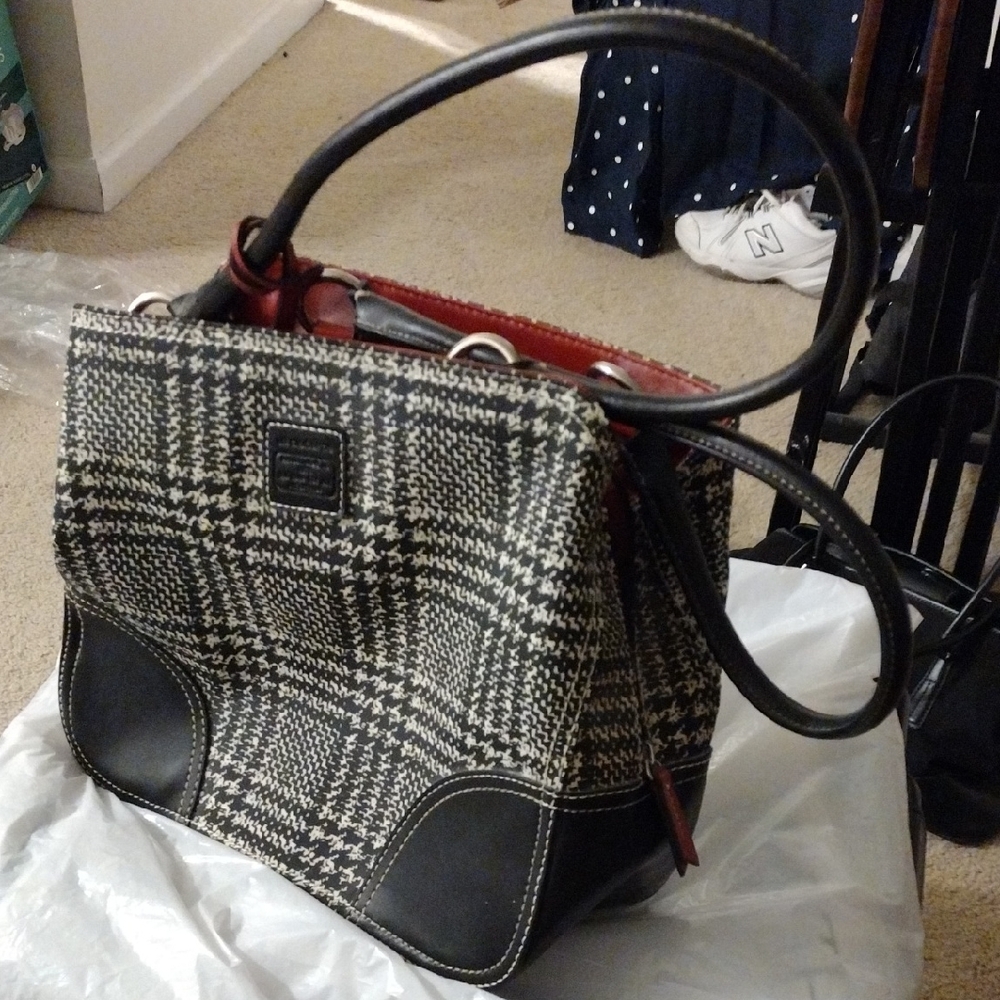 Stylish Black and Red Women's Bag